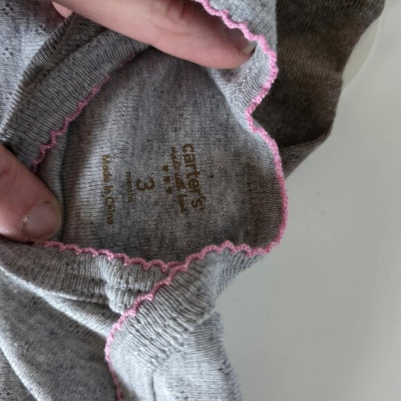 NWOT Carters Long Sleeve Onesie Set of 2 - Picture 5 of 6